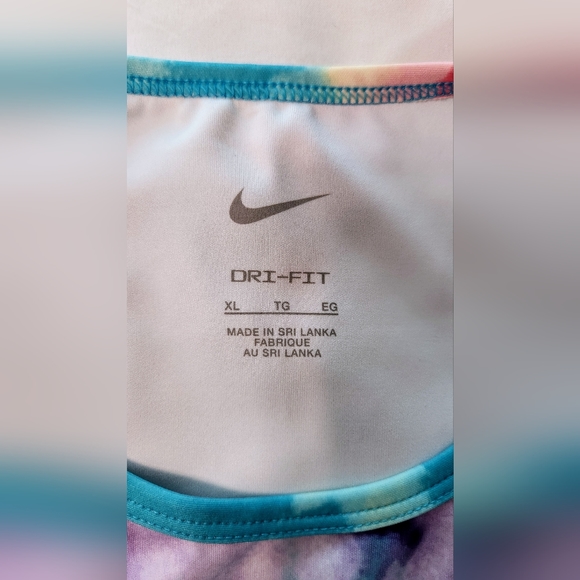 Nike Tank Women's Tie Dye Dri Fit Fast Sleeveless Cropped Top Stretch Size XL‎ - Picture 3 of 6